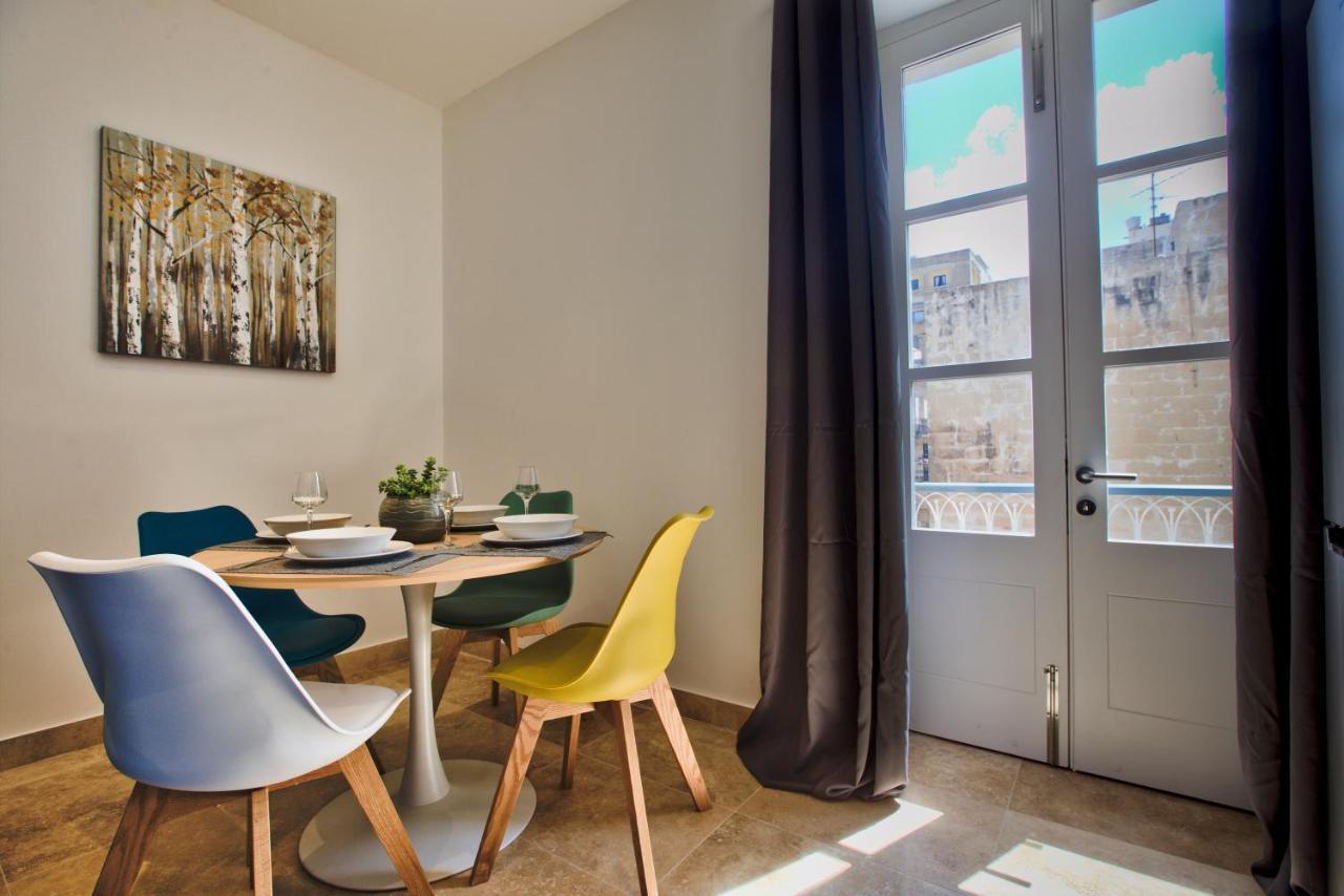Ursula Apartments Self Catering Studios And 1-Br In Central Valletta By Tritoni Hotels Exterior photo
