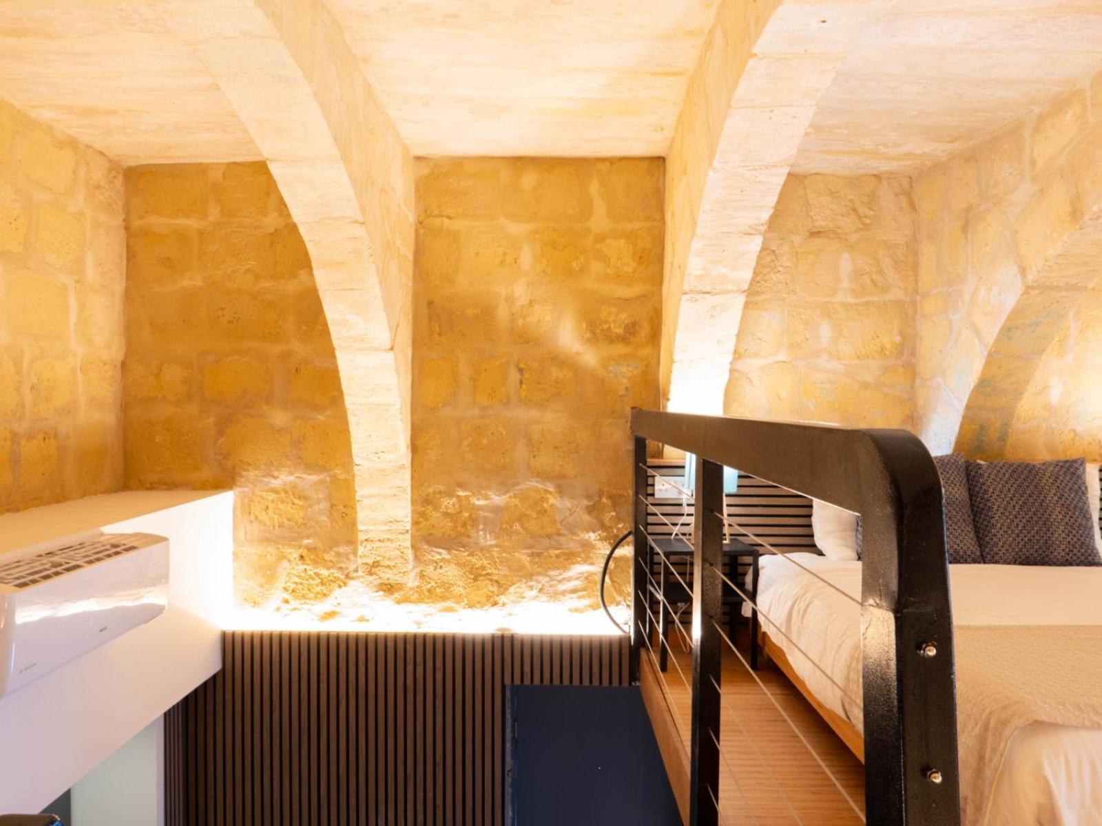 Ursula Apartments Self Catering Studios And 1-Br In Central Valletta By Tritoni Hotels Exterior photo