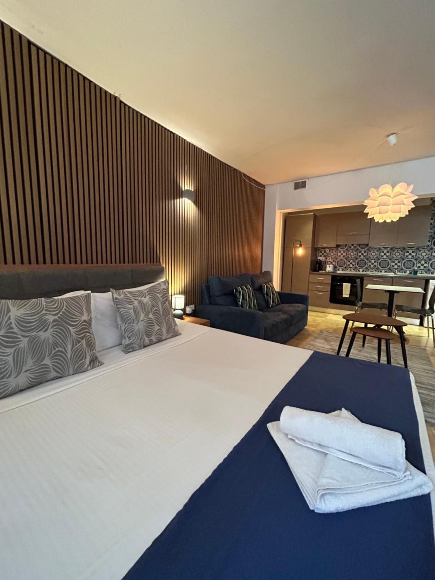 Ursula Apartments Self Catering Studios And 1-Br In Central Valletta By Tritoni Hotels Exterior photo