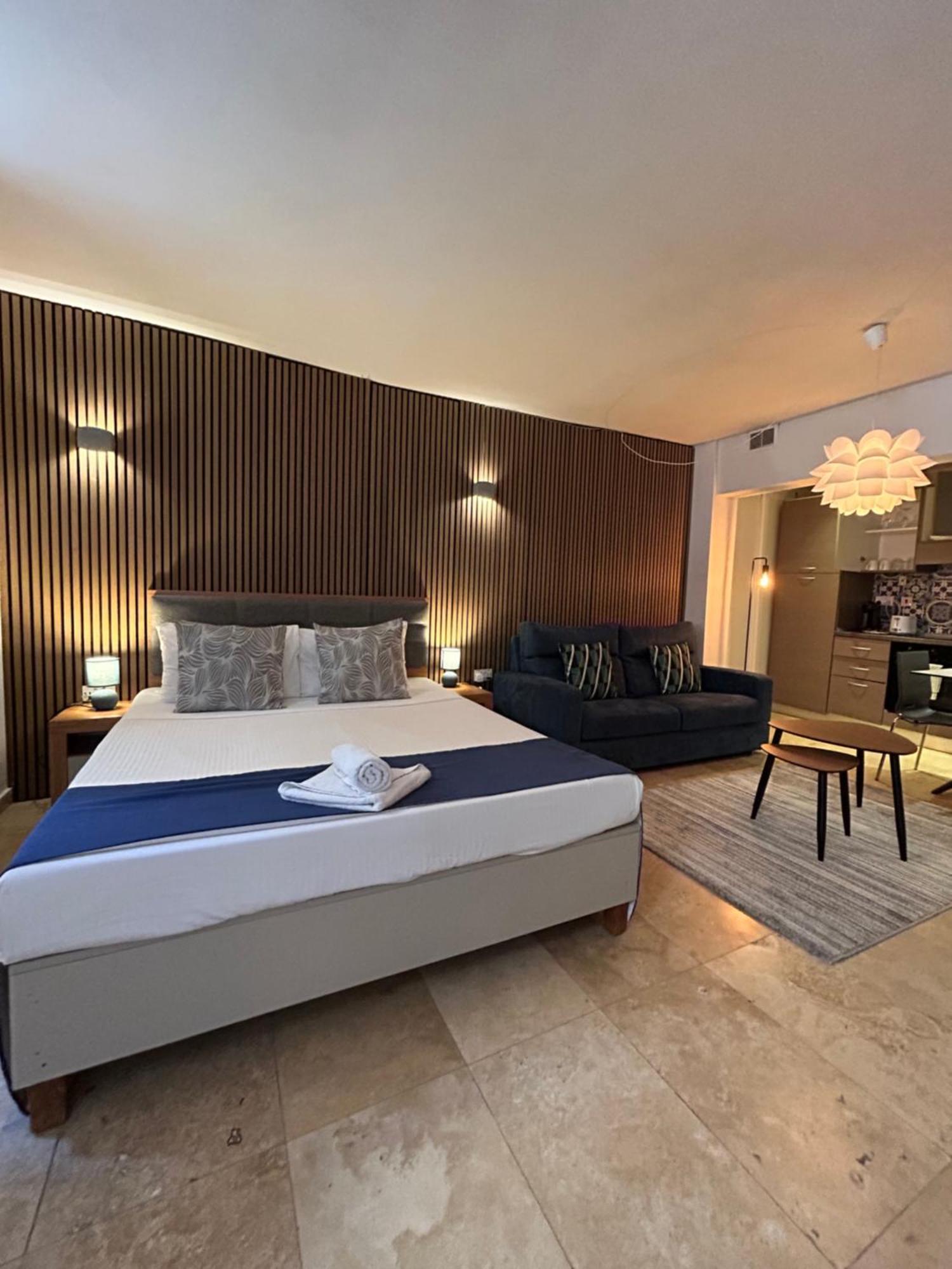 Ursula Apartments Self Catering Studios And 1-Br In Central Valletta By Tritoni Hotels Exterior photo